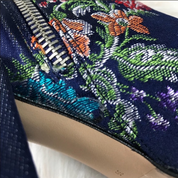 Zara Basic floral booties - Picture 5 of 6